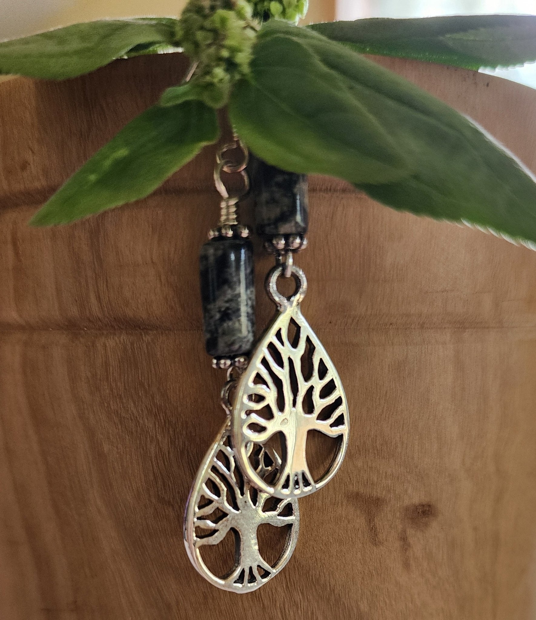 Baggio Stone Tree Earrings - UniqueCherie